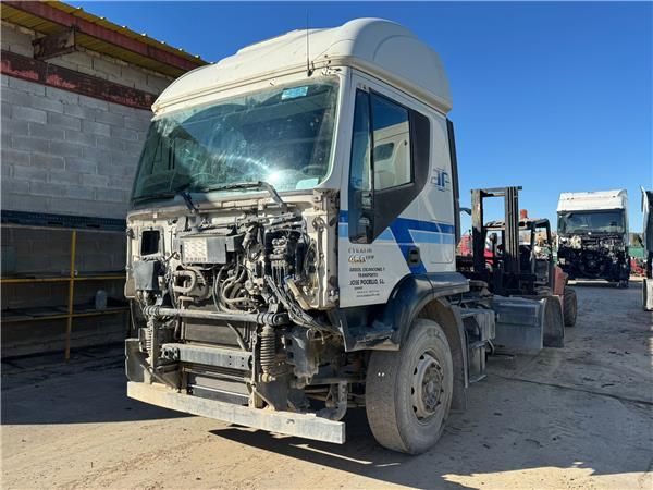 Iveco Stralis (AS)(2002->2013)FG /FP       4X2 [10,3 Ltr. - 331 kW Diesel]  - 858