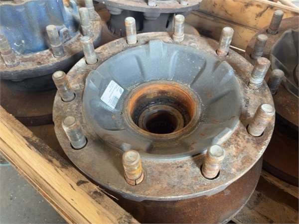 CUBO RUEDA EJE DELANTERO IZDO.