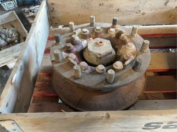 CUBO RUEDA EJE DELANTERO DCHO. 2