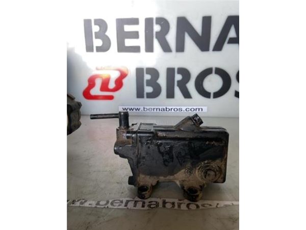 BOMBA ELEVACION MANUAL CABINA 2