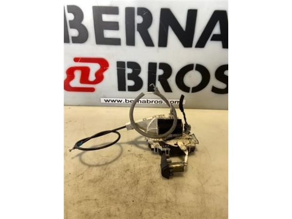 CERRADURA PUERTA DEL. DCHA.
