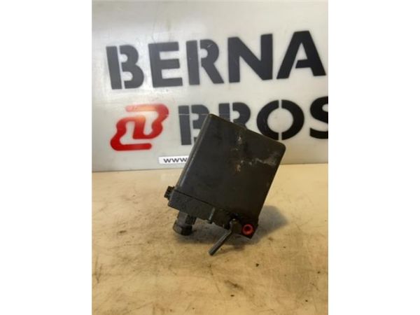BOMBA ELEVACION MANUAL CABINA