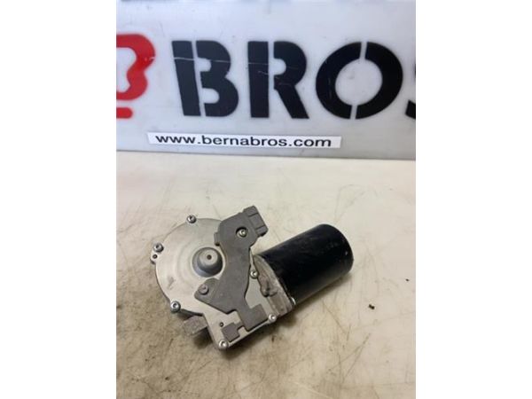 MOTOR LIMPIA PARABRISAS DEL. 2