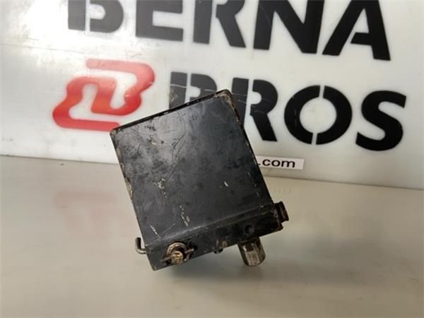 BOMBA ELEVACION MANUAL CABINA