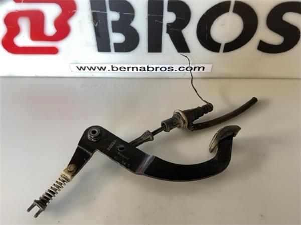PEDAL EMBRAGUE 2