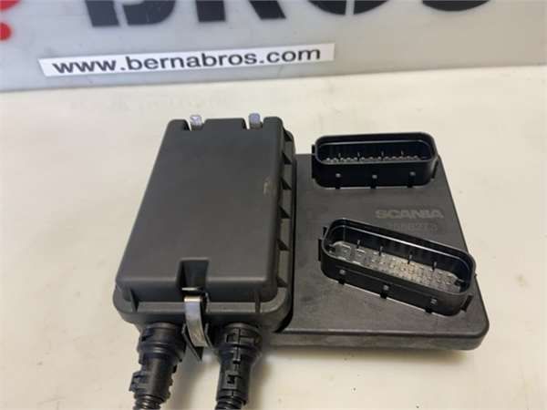 CAJA FUSIBLES/RELE 2