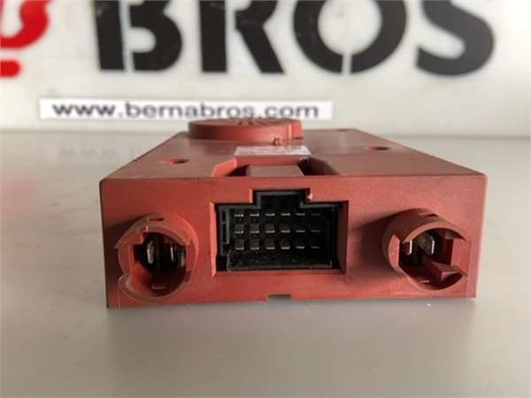 TRANSFORMADOR CORRIENTE 24V 2