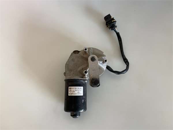MOTOR LIMPIA PARABRISAS DEL.