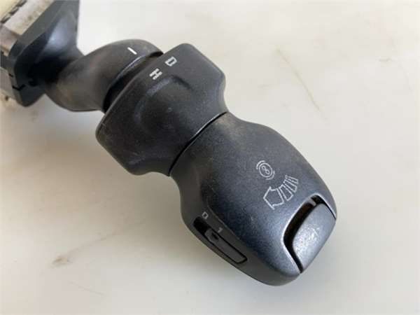 MANDO DCHO. SELECTOR VELOCIDADES 2