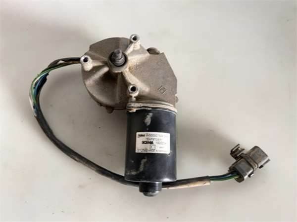 MOTOR LIMPIA PARABRISAS DEL.