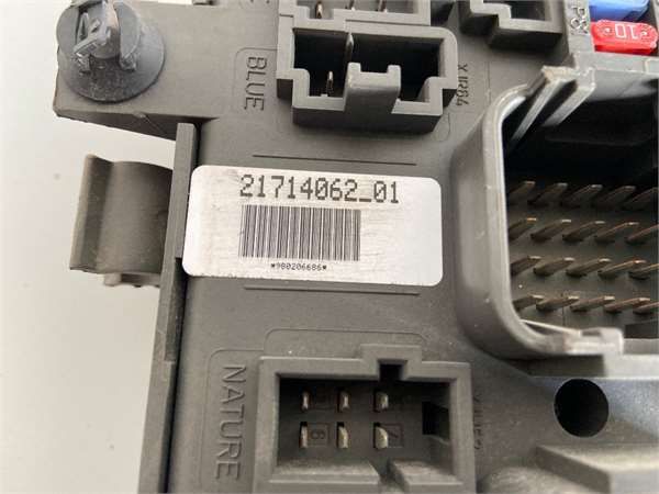 CAJA FUSIBLES/RELE 2