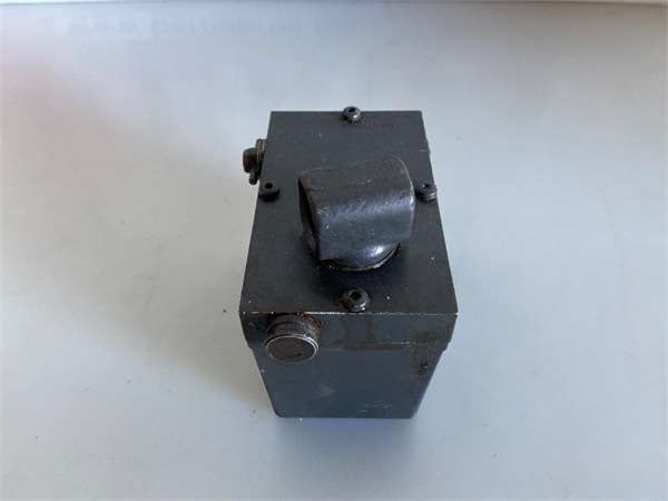 BOMBA ELEVACION MANUAL CABINA 2