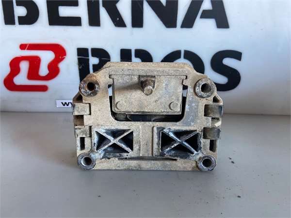 SOPORTE MOTOR 2
