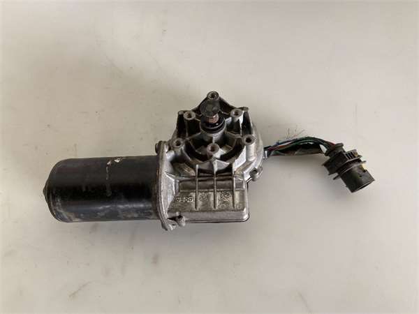 MOTOR LIMPIA PARABRISAS DEL.