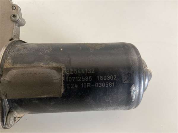 MOTOR LIMPIA PARABRISAS DEL. 2