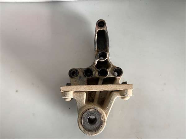SOPORTE BALLESTA EJE DELANTERO DEL. DCHO. 2