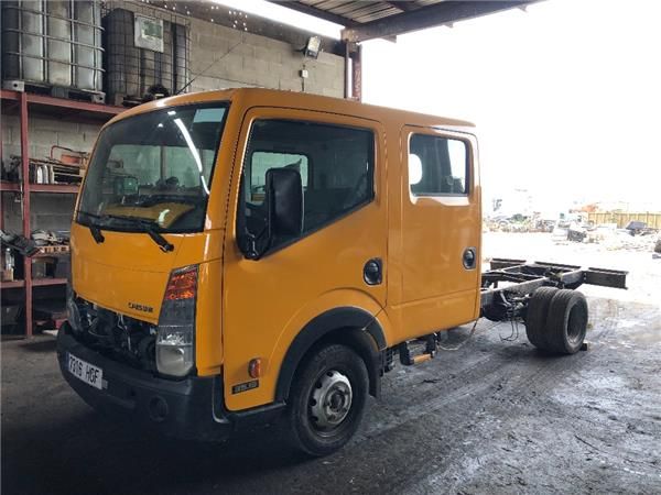 Nissan Cabstar (09.2006->)Cabstar 35.XX Doppelkabine [2,5 Ltr. - 96 kW Diesel]  - 64