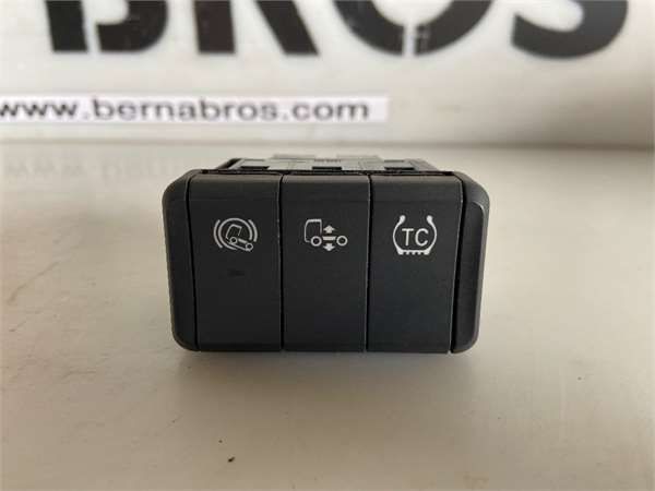 CONJUNTO INTERRUPTORES