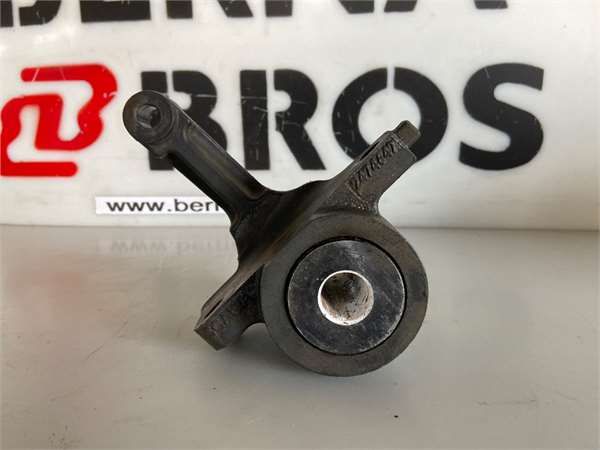 SOPORTE BALLESTA EJE DELANTERO DEL. IZDO. 2