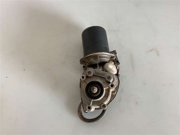 MOTOR LIMPIA PARABRISAS DEL. 2