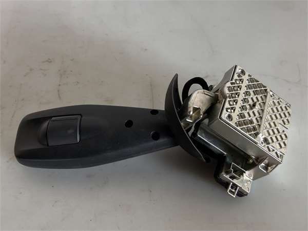 MANDO DCHO. SELECTOR VELOCIDADES 2