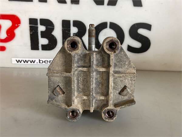 SOPORTE MOTOR 2