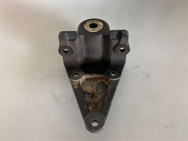 SOPORTE BALLESTA EJE DELANTERO DEL. IZDO. 2