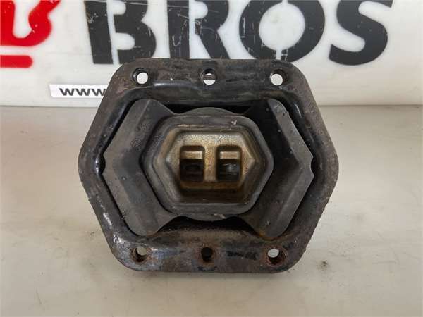 SOPORTE MOTOR 2