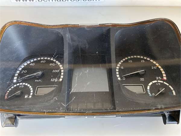 CUADRO INSTRUMENTOS Mercedes-Benz Actros 4 2-Ejes BM 963 (2011-2019) 18XX 4x2 Fahrgestell [12,8 Ltr. - 350 kW R6 Diesel  2