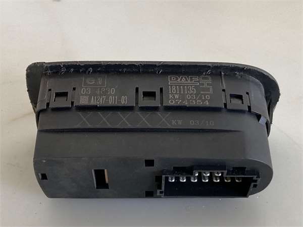 MANDO ELEVALUNAS DEL. IZDO. DAF XF105 (2006-2013) Fg 4x2 [12,9 Ltr. - 340 kW Diesel] - 4496 / 1811135 2