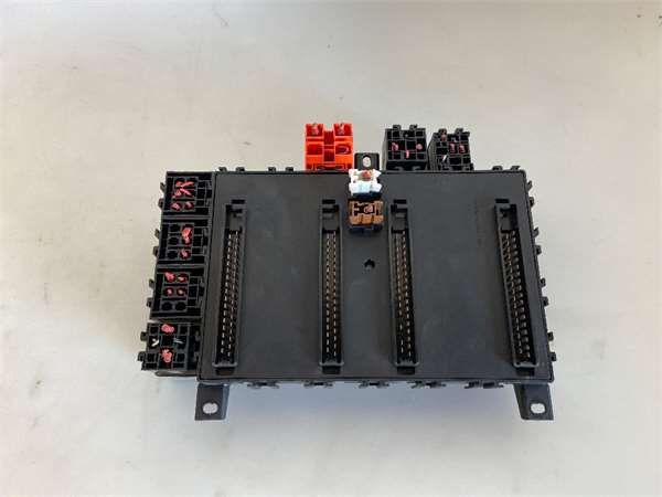CAJA FUSIBLES/RELE DAF XF105 (2006-2013) Fg 4x2 [12,9 Ltr. - 340 kW Diesel] - 4501 / 1795419 2