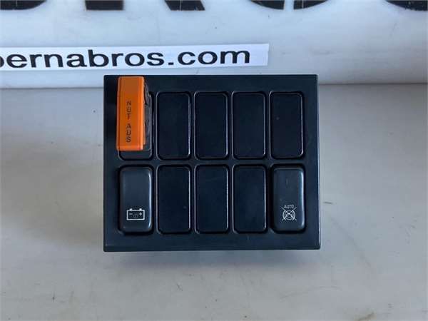 CONJUNTO INTERRUPTORES MAN TGM 18.XXX (2005-2021) 18.250  Fg [6,9 Ltr. - 184 kW Diesel] - 4567 / 81617010243