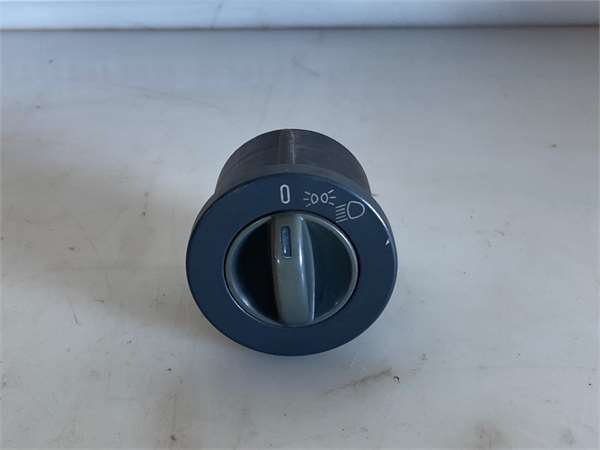 MANDO DE LUCES MAN TGM 18.XXX (2005-2021) 18.250  Fg [6,9 Ltr. - 184 kW Diesel] - 4569 / 81255250193