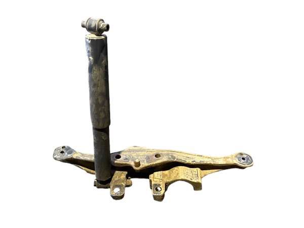 SOPORTE BALLESTA EJE TRASERO TRA. IZDO.