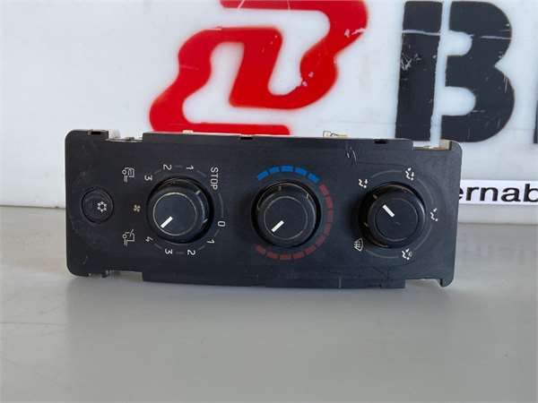 MANDOS CLIMATIZADOR Renault Kerax (2006-) FKI 8x4 [10,8 Ltr. - 272 kW Diesel] - 4816 / 7484171531