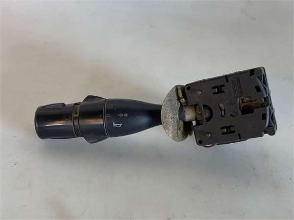 MANDO DE LUCES Renault Kerax (2006-) FKI 8x4 [10,8 Ltr. - 272 kW Diesel] - 4817 / 5010589560