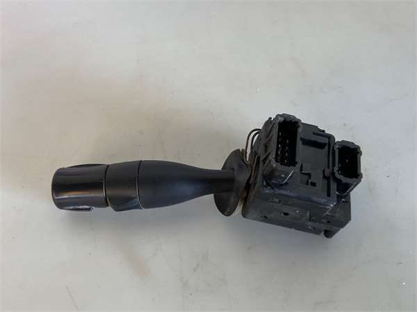 MANDO DE LUCES Renault Kerax (2006-) FKI 8x4 [10,8 Ltr. - 272 kW Diesel] - 4817 / 5010589560 2