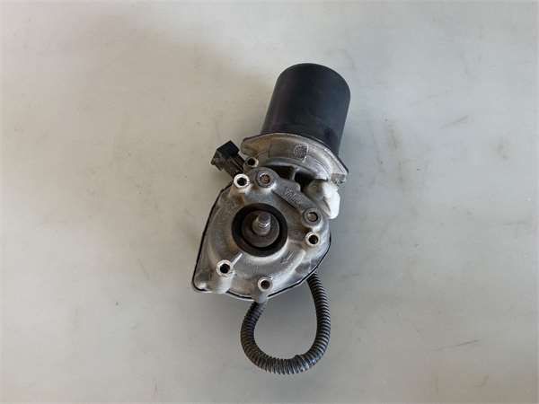 MOTOR LIMPIA PARABRISAS DEL. Renault Kerax (2006-) FKI 8x4 [10,8 Ltr. - 272 kW Diesel] - 4818 / 7422103408