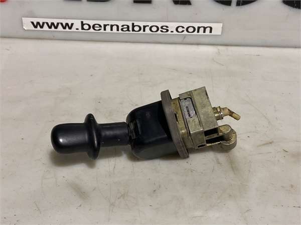 PALANCA FRENO DE MANO Renault Kerax (2006-) FKI 8x4 [10,8 Ltr. - 272 kW Diesel] - 4843 / 7420813849 2