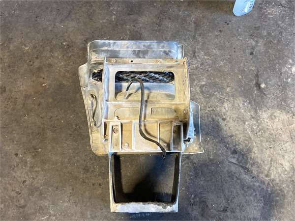 ESTRIBO PUERTA IZDA. Renault Kerax (2006-) FKI 8x4 [10,8 Ltr. - 272 kW Diesel] - 4873 / 5010225392 2
